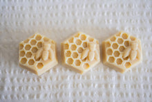 Load image into Gallery viewer, Raw Honeycomb Goat Milk Soap
