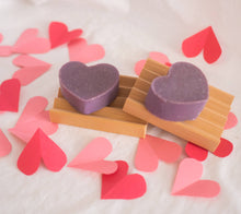 Load image into Gallery viewer, Sweet Pea Vanilla Goat Milk Soap - HEART
